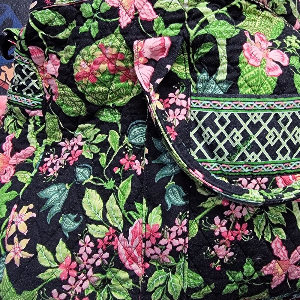 Beautiful Vera Bradley Black Floral Patterned Tote Bag